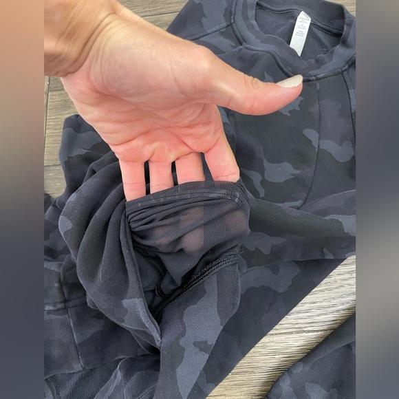 Lululemon Scuba Crew - Picture 7 of 8